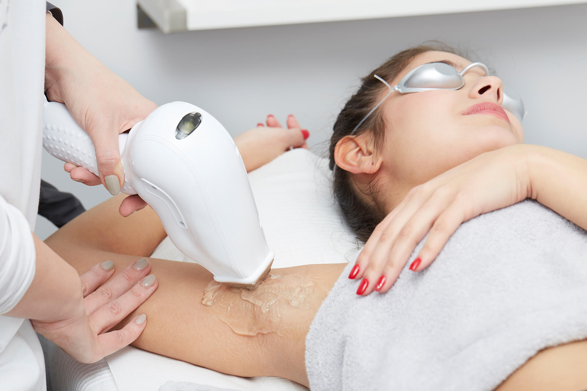 Shutterstock 560524228 - mira clinic - 1